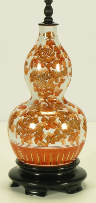 Mid-20th Century Hand Painted Persimmon Peonies & Parcel Gilt Table Lamp For Sale