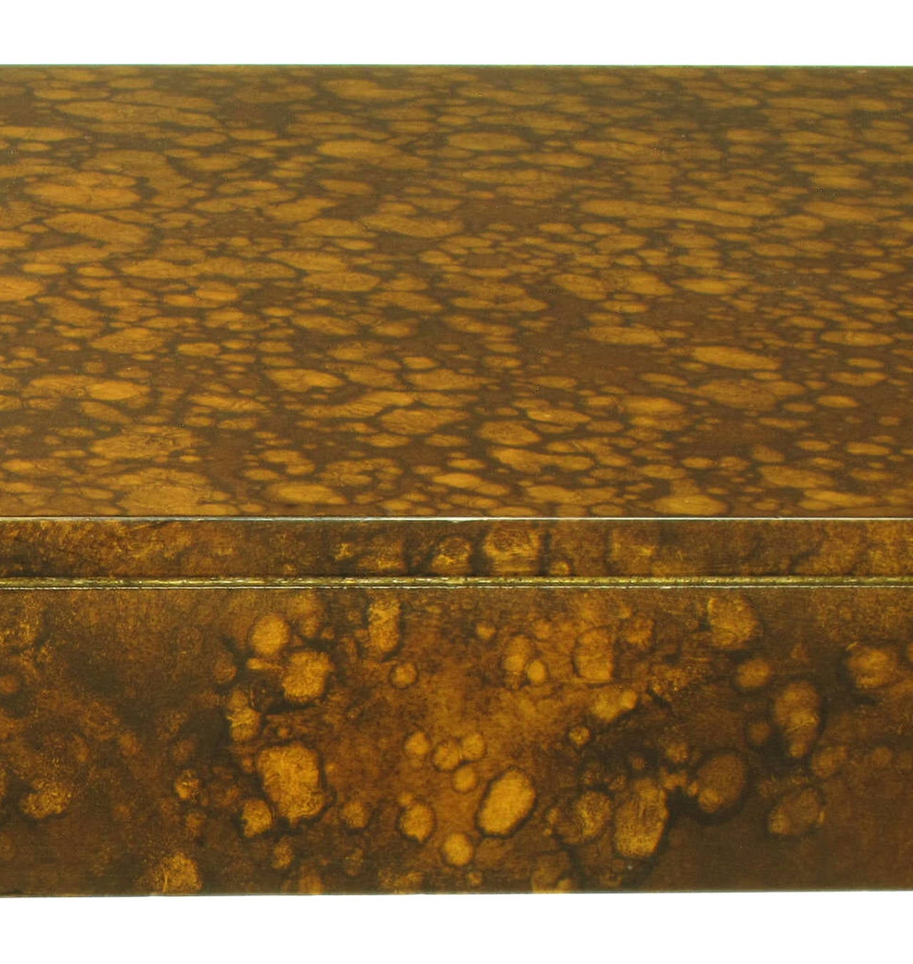 Long Ming-Style Console Table Finished in Oil Drop Lacquer 2