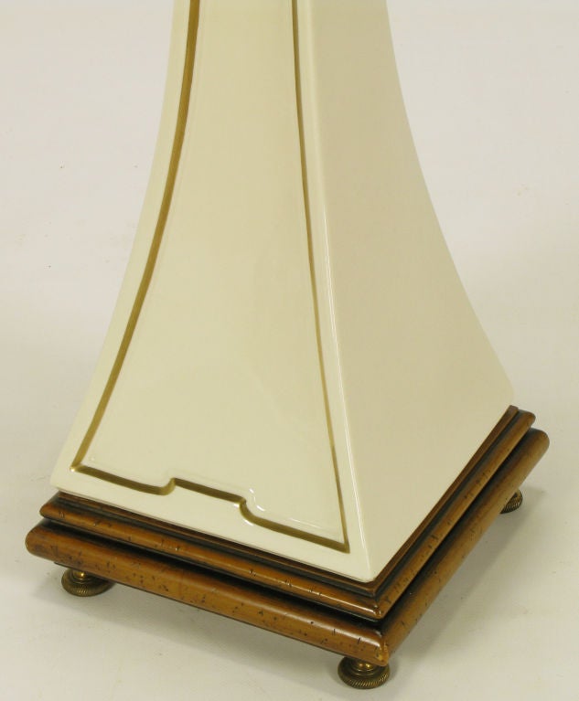 Pair Stiffel Porcelain Obelisk & Decorative Brass Table Lamps. For Sale 3