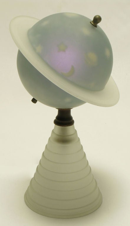 Etched 1939 World's Fair Glass Planetary Desk Lamp Of Saturn