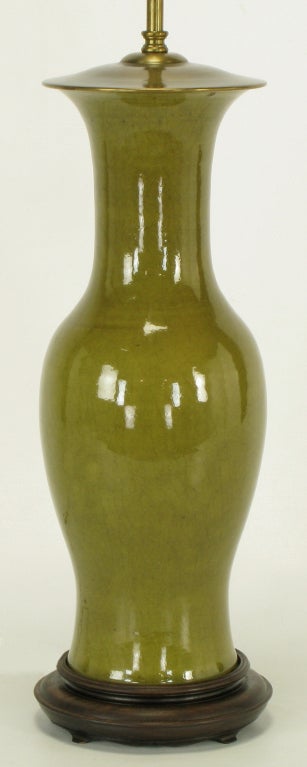 Mid-20th Century Warren Kessler Olive Green Crackle Glaze Table Lamp