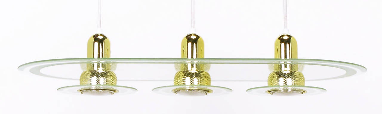Postmodern Three-Light Brass and Etched Racetrack Oval Glass Chandelier In Excellent Condition In Chicago, IL