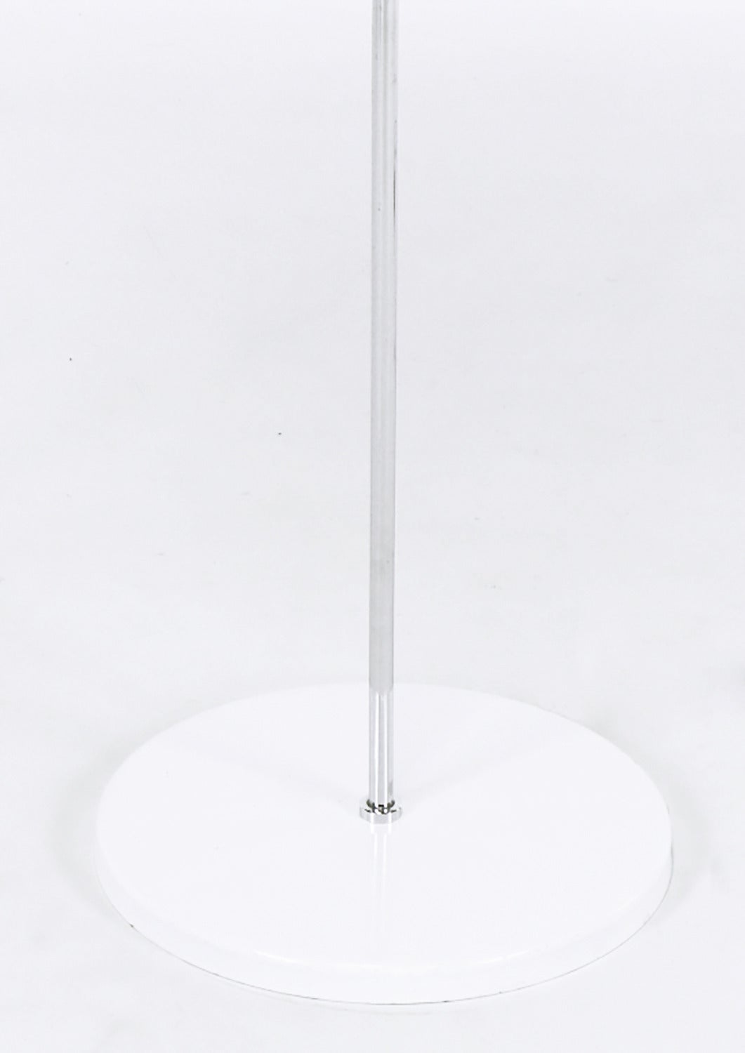 Lampada da terra Sonneman in cromo e smalto bianco in vendita 1