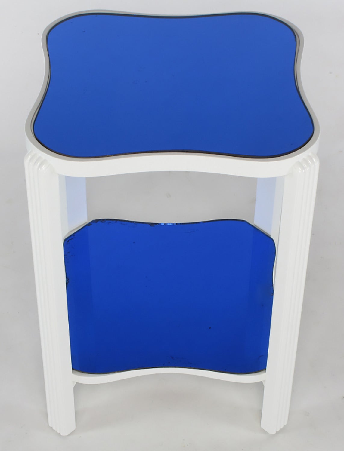 Art Deco Two-Tier White Lacquer and Blue Mirror Side Table In Excellent Condition For Sale In Chicago, IL