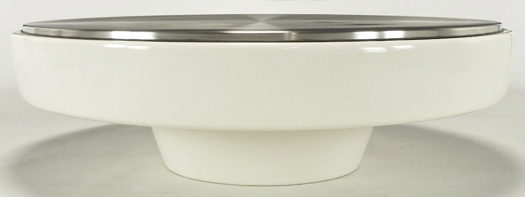 Late 20th Century Vecta Round White Fiberglass & Stainless Steel Coffee Table.