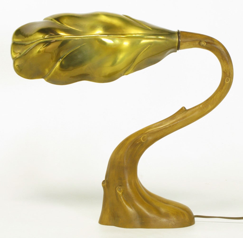 Chapman Lighting organic form art nouveau faux bois and brass shaded desk lamp. Rarely seen Chapman design with cast resin tree form body and brass leaf form shade.