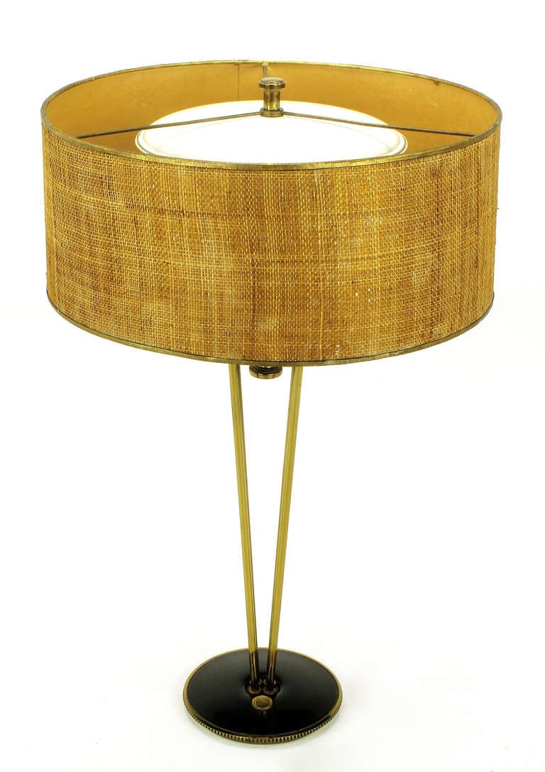 Rare 1950s Black Lacquer & Brass Suspension Stiffel Table Lamp In Good Condition In Chicago, IL