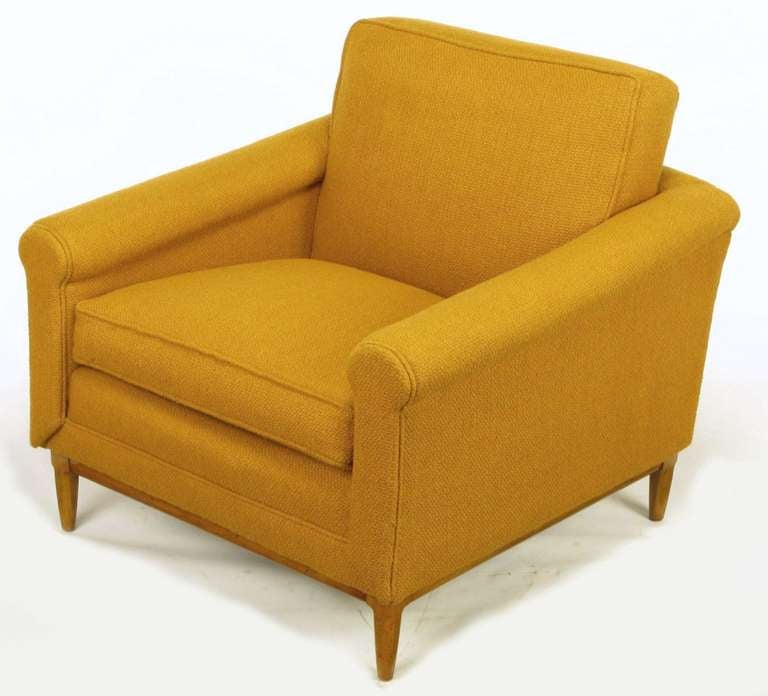 Rolled Arm Ochre Wool Lounge Chair & Ottoman In Excellent Condition In Chicago, IL