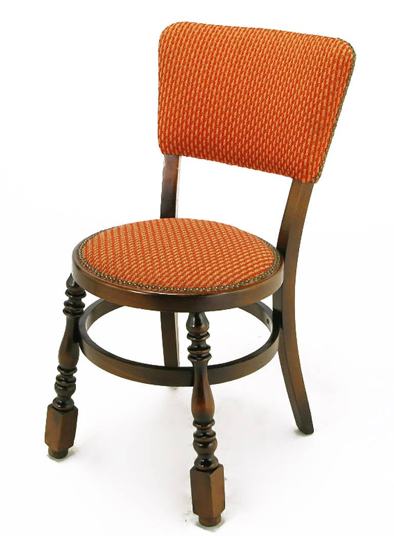 American Four Uncommon Walnut and Persimmon Baluster Leg Dining Chairs with Round Seats