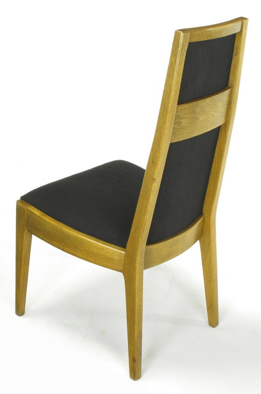 Six Sculpted Ash Tall Back Kroehler Dining Chairs In Good Condition For Sale In Chicago, IL