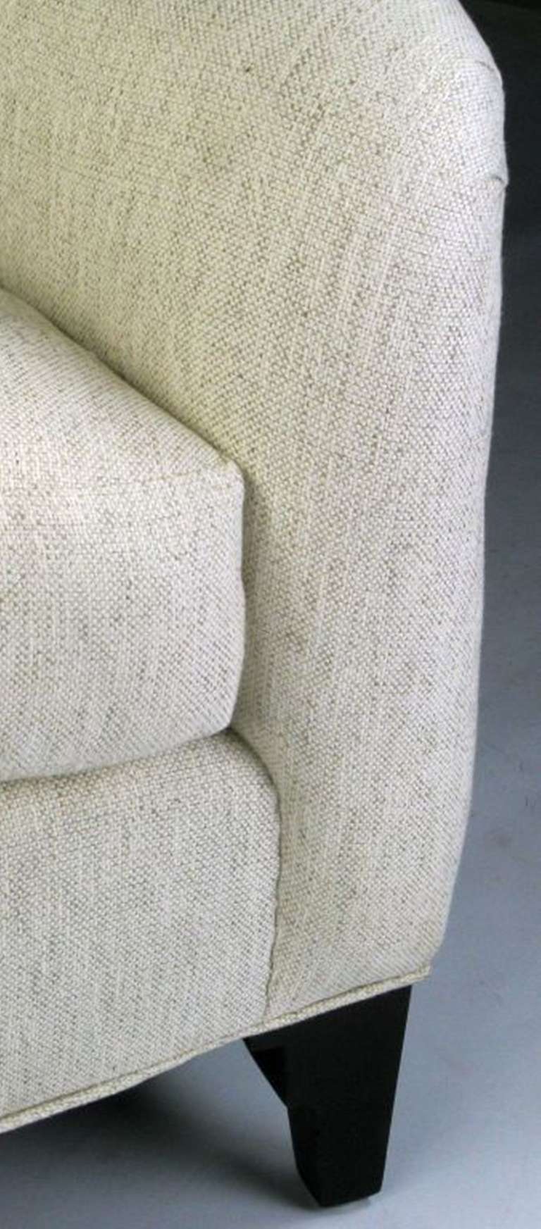 Donghia Sofa In Heathered White Stroheim & Romann Hemp Linen 1