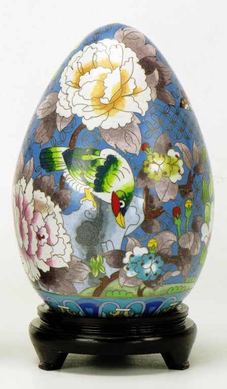 Chinese Pair of Colorful Cloisonne Eggs For Sale