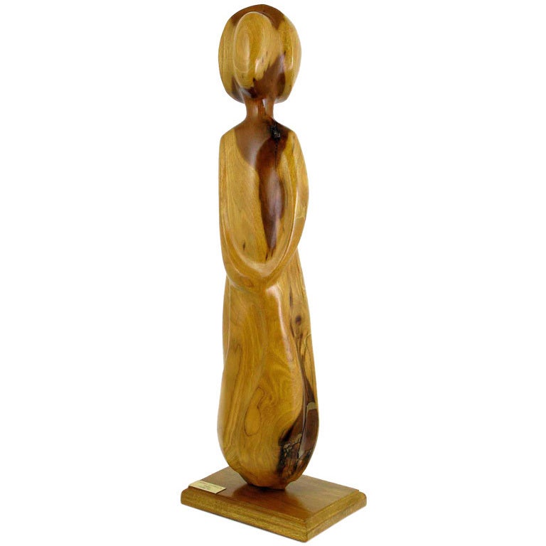 Seri - Sculpture en bois abstraite de femme en fer par Miguel Estrella en vente