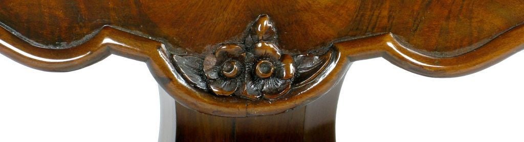 Hand-Carved Walnut Italian Neoclassical Paw Foot Dining Table 3