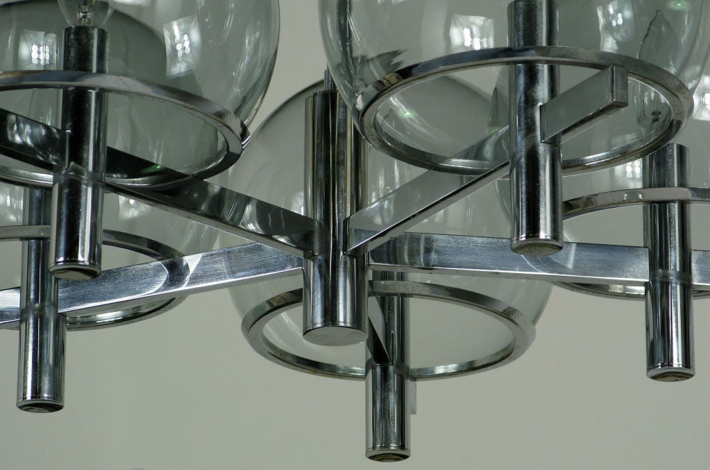 Gaetano Sciolari Chrome and Smoked Glass Five-Arm Chandelier For Sale 1