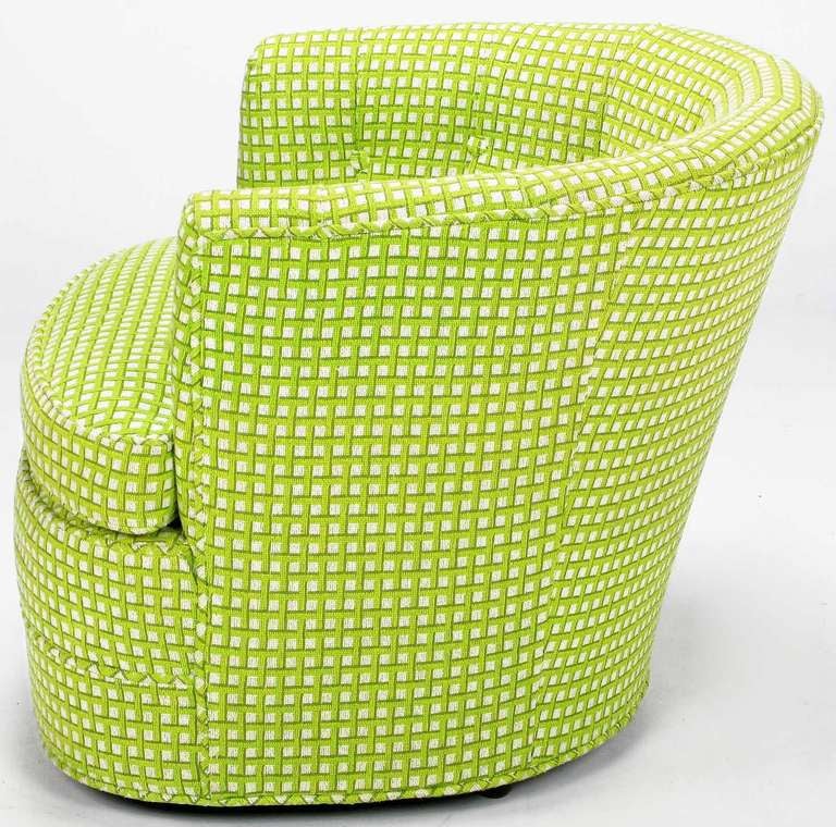 Pair Barrel Back Swivel Chairs In Chartreuse Needlepoint In Good Condition In Chicago, IL