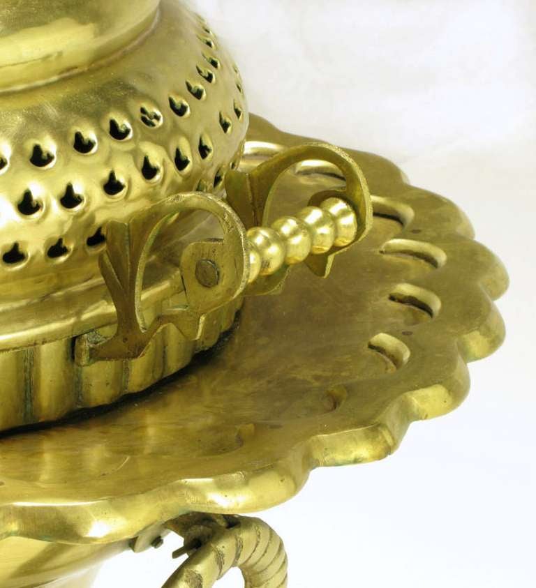 Moroccan Pierced and Ornamented Brass Coal Burning Stove In Good Condition For Sale In Chicago, IL