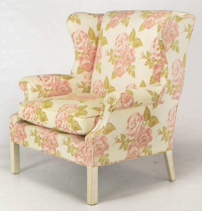 Pair of Overscale Chippendale Wing Chairs in Rose Pattern Fabric In Excellent Condition For Sale In Chicago, IL