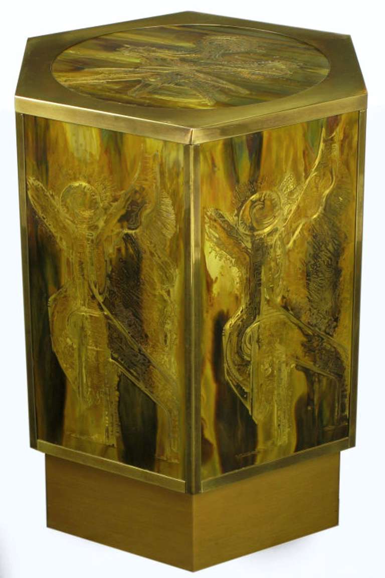 Bernhard Rohne for Mastercraft Acid Etched Brass Hexagonal Pedestal Table In Good Condition For Sale In Chicago, IL