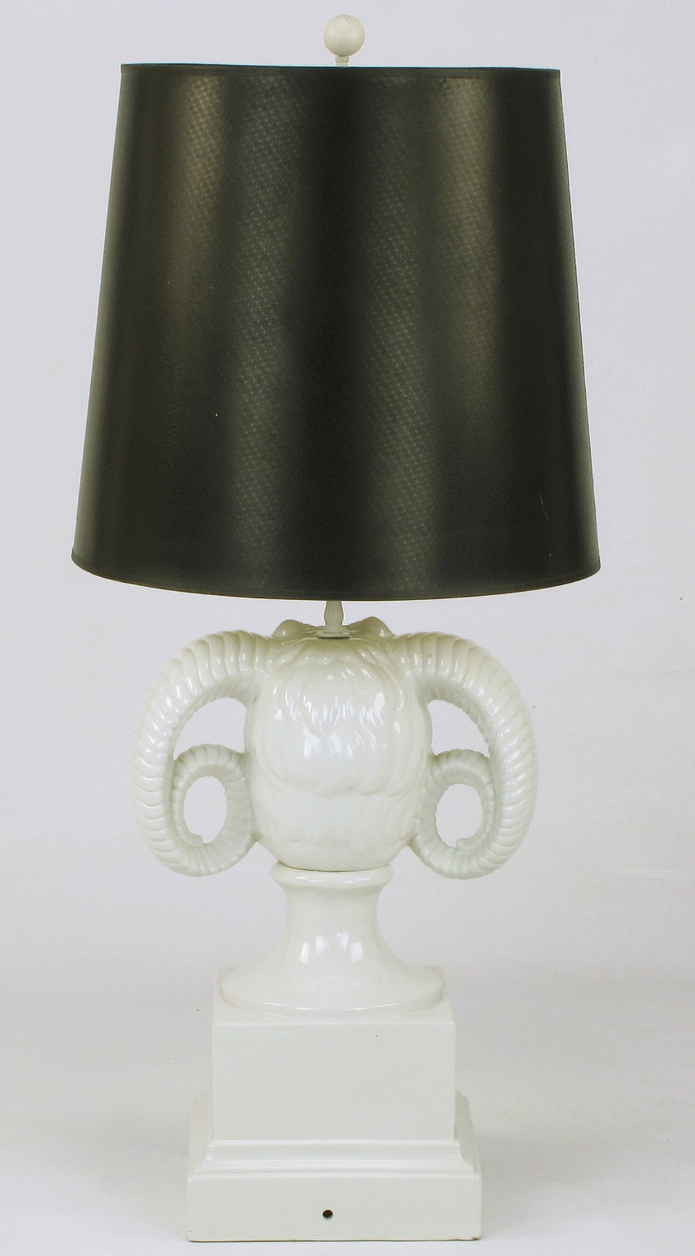 American Chapman White Ceramic Ram's Head Table Lamp For Sale