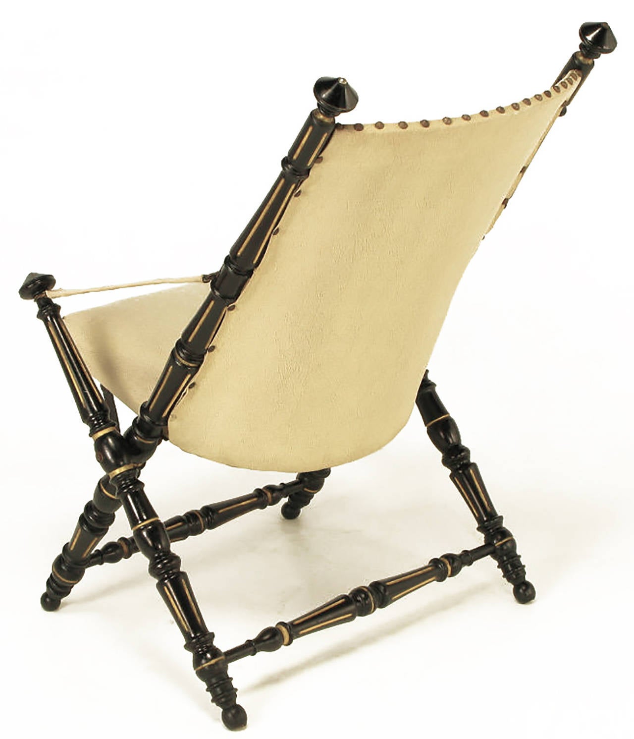 English Style Black Lacquer and Parcel-Gilt Folding Campaign Chair In Good Condition In Chicago, IL