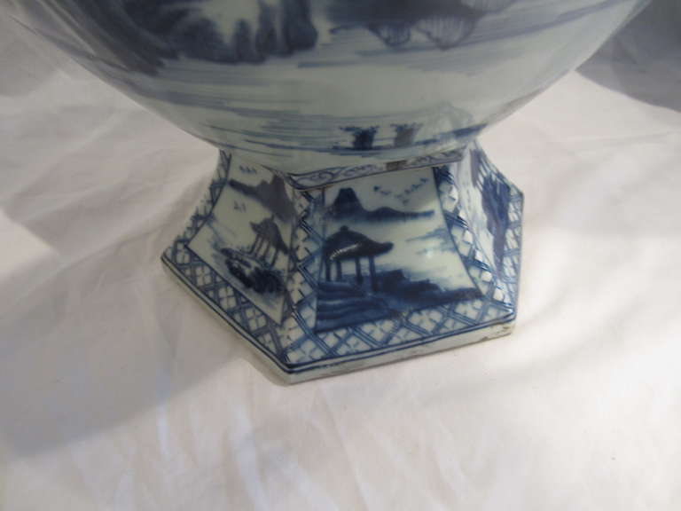 Ceramic Pair of Chinese Blue and White Vases