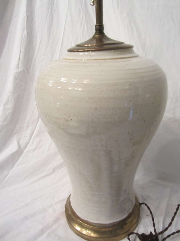 Pair of White Glazed Ceramic Lamps In Excellent Condition In East Hampton, NY