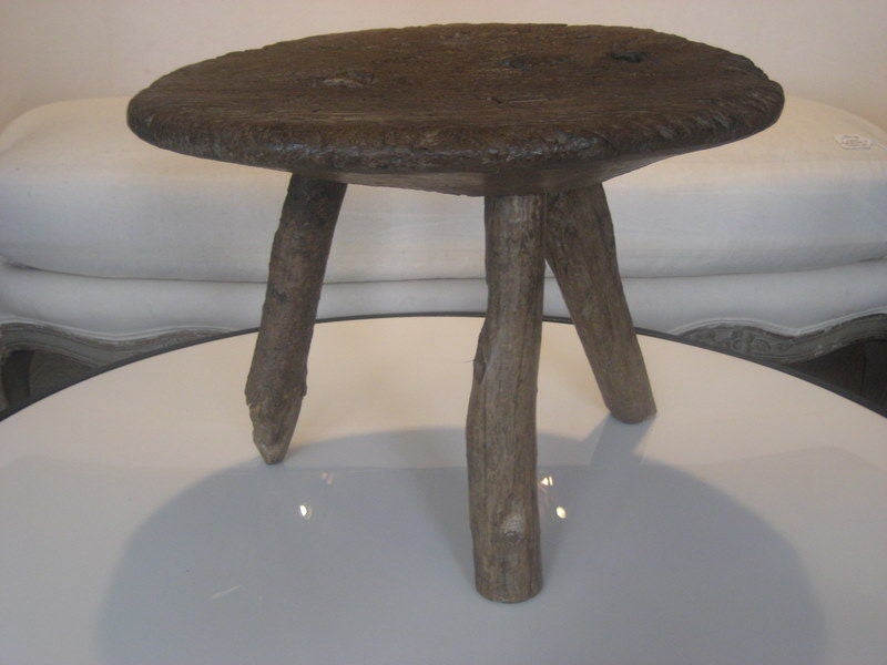 American 19th Century 3-Legged Milk stool