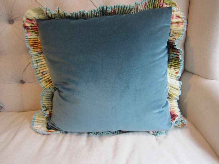 Pair of Chintz and Velvet Pillows In Excellent Condition In East Hampton, NY