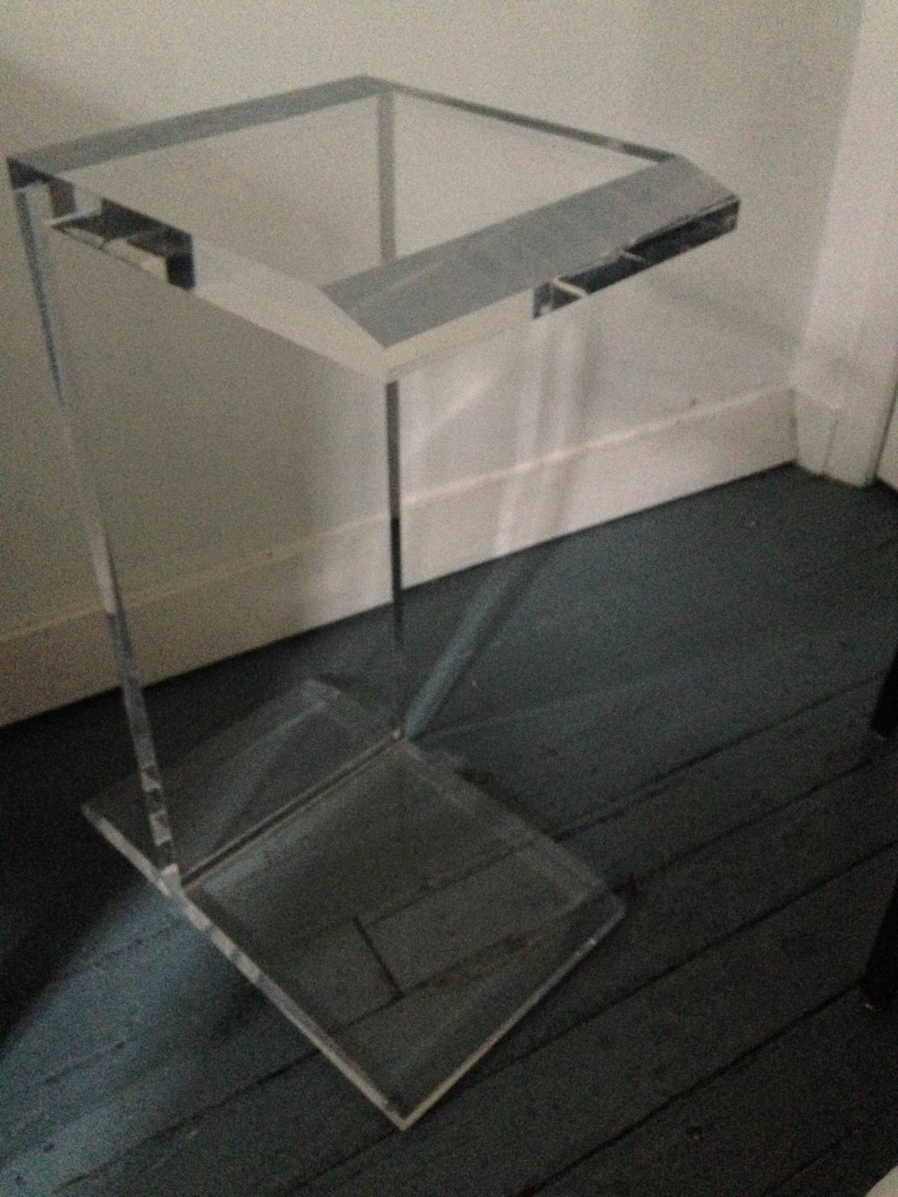 Lucite Side or Occasional Table In Excellent Condition In East Hampton, NY