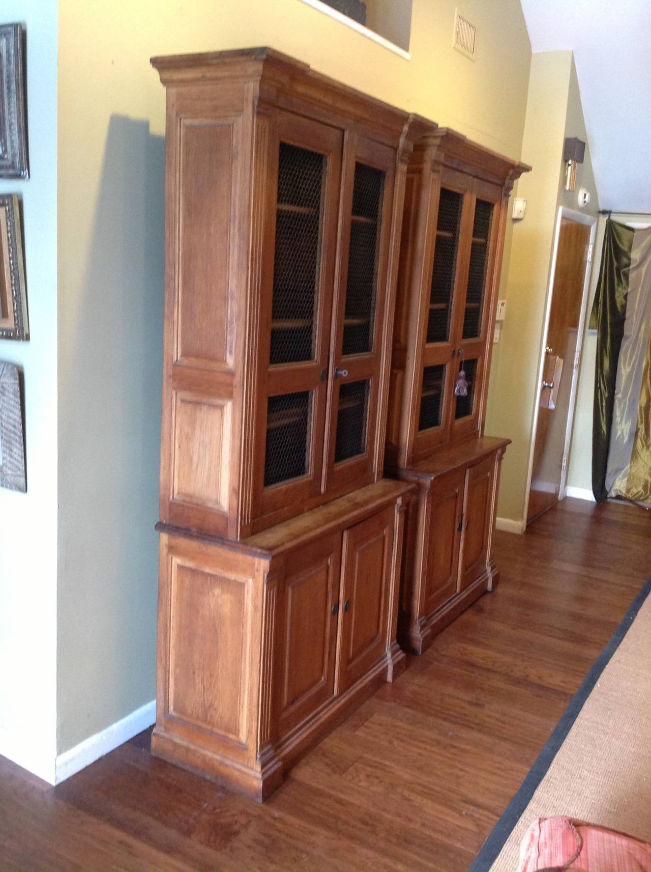 Pair of Handsome, Early 19th Century French Cabinets or Bibliotheques In Good Condition For Sale In Sleepy Hollow, NY