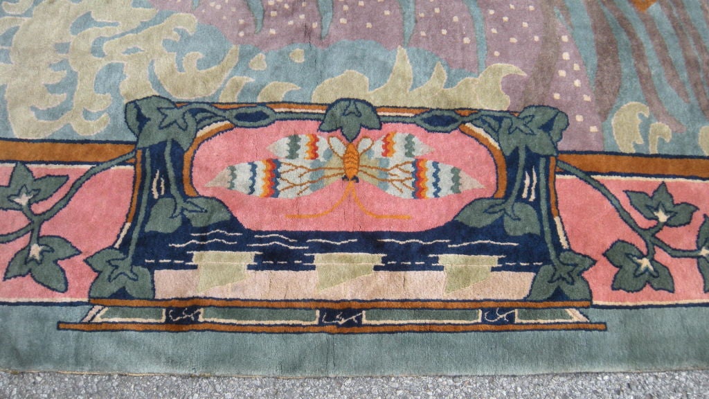 Unusual 1930's Art Nouveau style Chinese rug For Sale 1