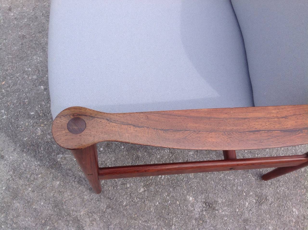 Rosewood Armchair by Peter Hvidt for Frederick Kayser In Good Condition For Sale In Sleepy Hollow, NY