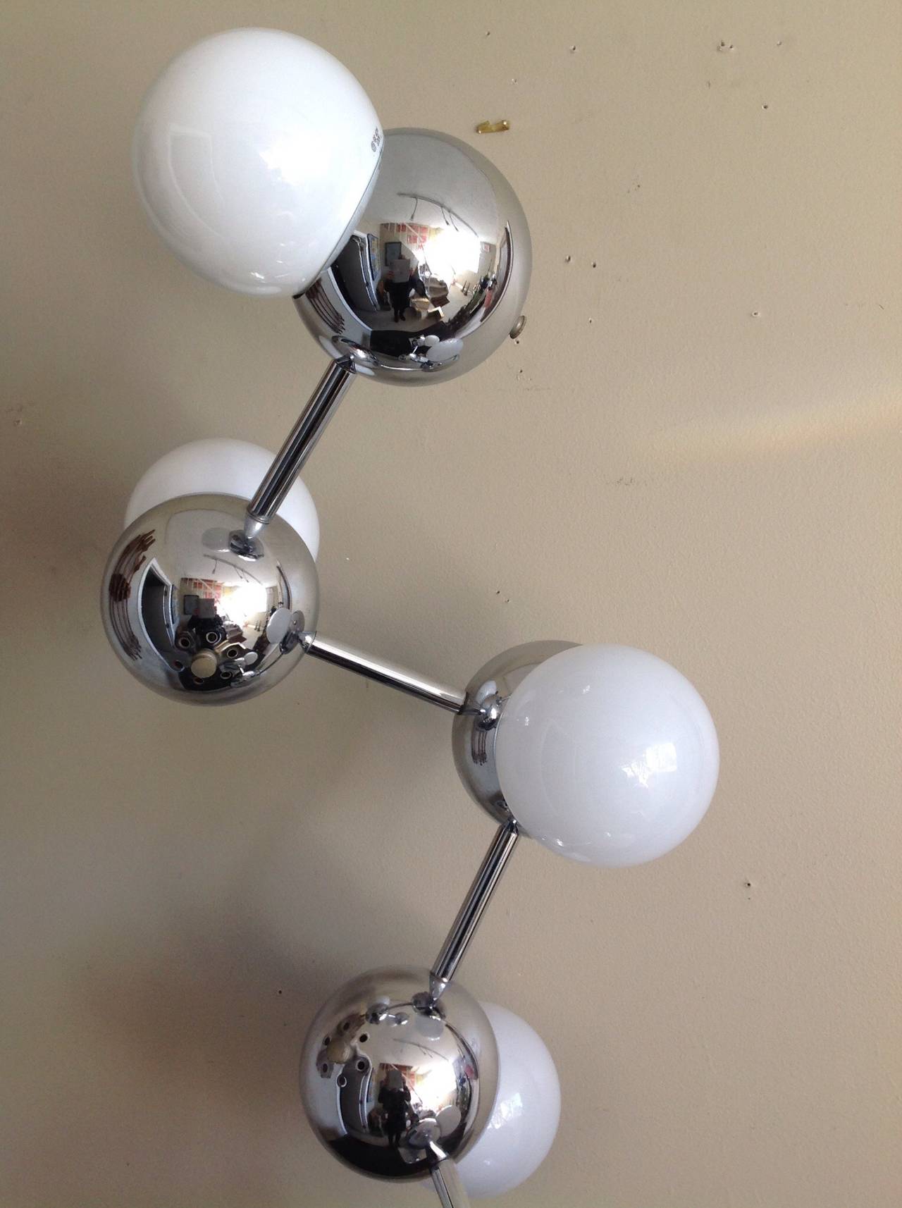 Mid-Century Modern Atomic Lamp by Robert Sonneman For Sale