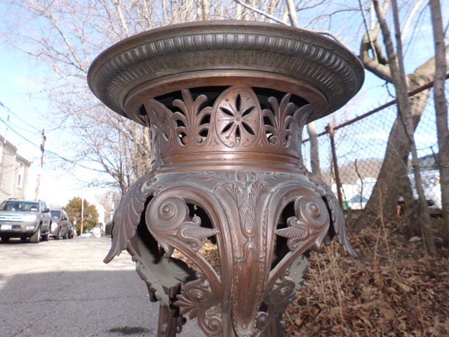 Grand Tour Style Patinated Bronze Pedestal Circa 1880 For Sale 3