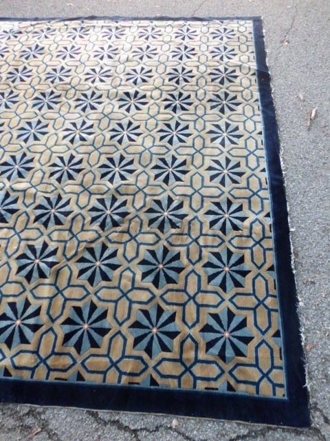 Vintage Chinese  Geometric Roomsize Carpet 4