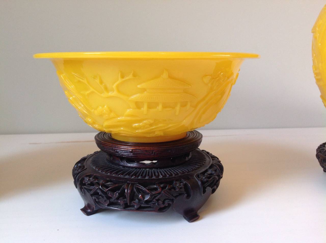 19th Century Rare Set of Yellow Peking Glass For Sale