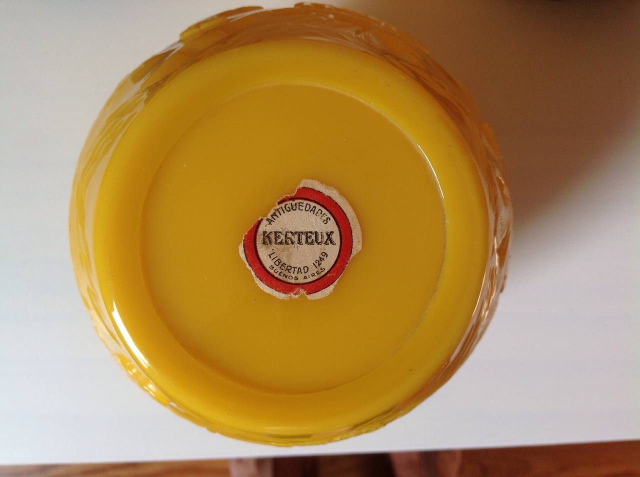 Rare Set of Yellow Peking Glass For Sale 3