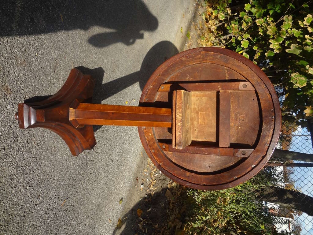 19th Century marquetry Tilt-top Table 3