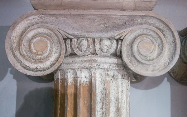 Reeded Columns with Ionic Capitals 4