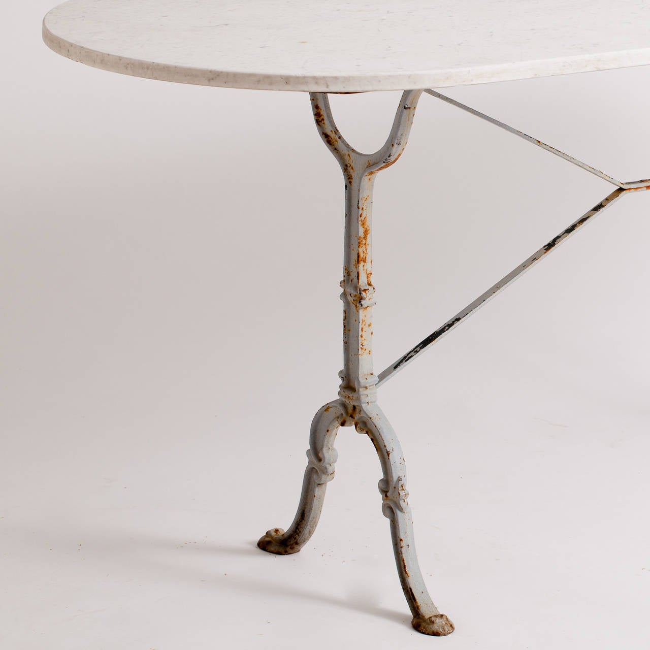 Antique French Oval Marble-Topped Table with Iron Base, circa 1900 2