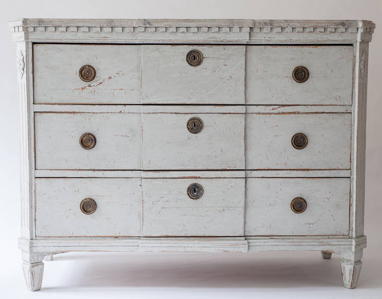 Swedish Late Gustavian Period Chest of Drawers In Excellent Condition In New Preston, CT