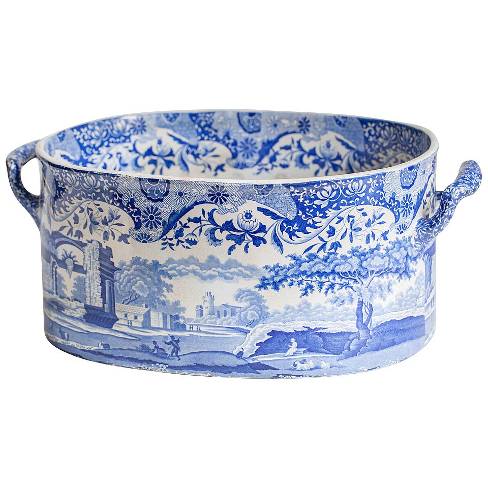 A blue and white transferware footub circa 1820, England.