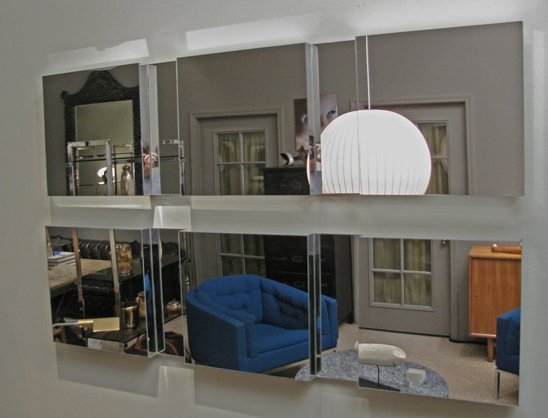 A Pair of Modernist Mirrors In Good Condition For Sale In Austin, TX