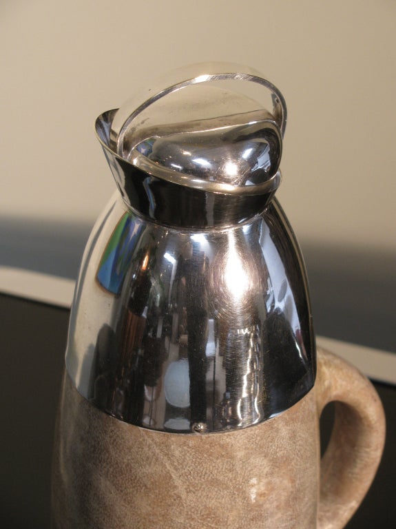 Aldo Tura Lacquered Goatskin Carafe on Stand In Excellent Condition For Sale In Austin, TX