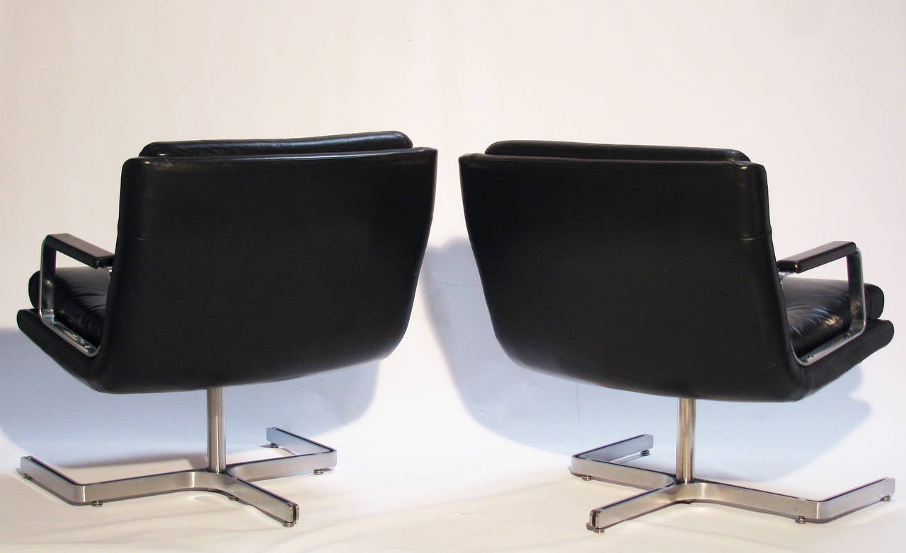 Pair of Leather Lounge Chairs by Raphael In Excellent Condition For Sale In Austin, TX