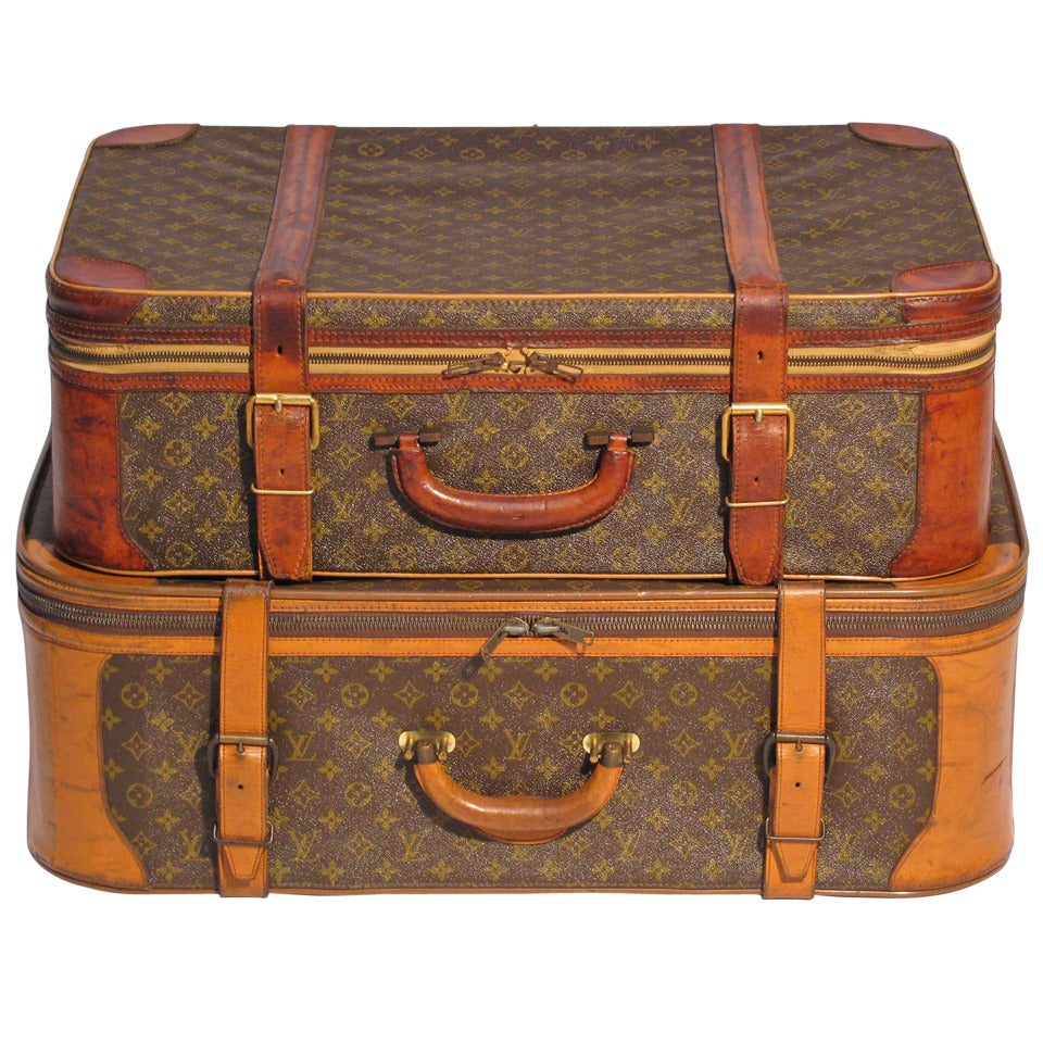 Louis Vuitton Luggage, Pair