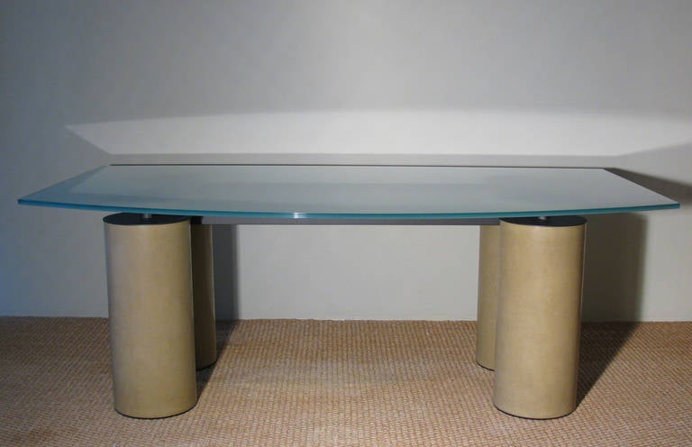 Italian crystal top table with Venetian stucco legs, the whole; connected by a steel frame. Glass is opalescent, 15 millimeter thick. Designed by David Law, Lella and Massimo Vignelli, for Acerbis International, circa 1985.