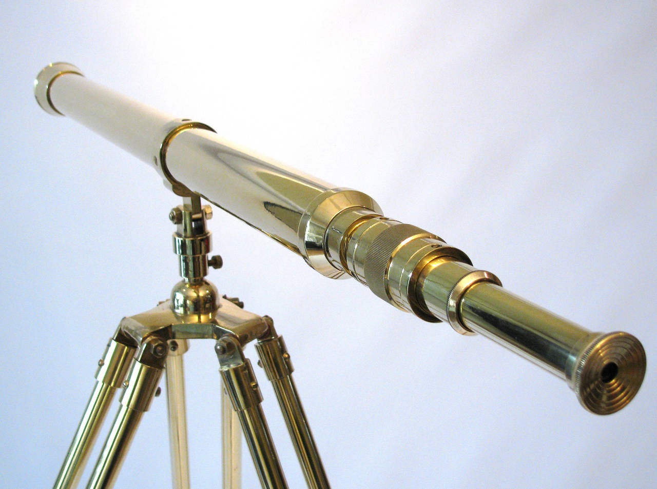 Early 20th Century Brass Telescope 5