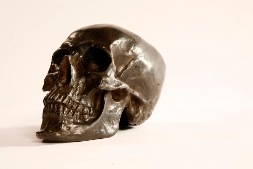 Crâne grandeur nature en bronze coulé Patina